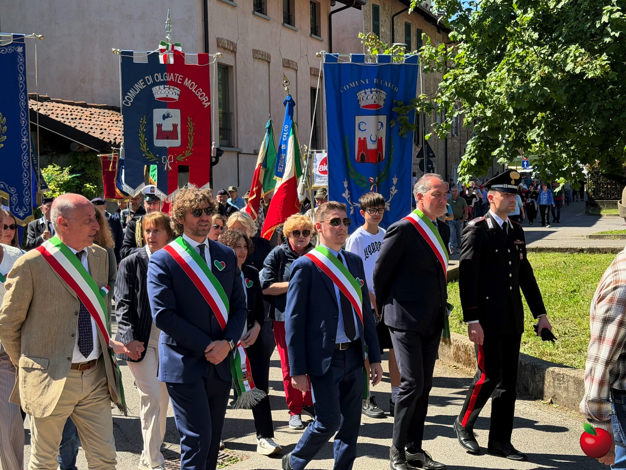 IMG_4975.jpg (1.17 MB)