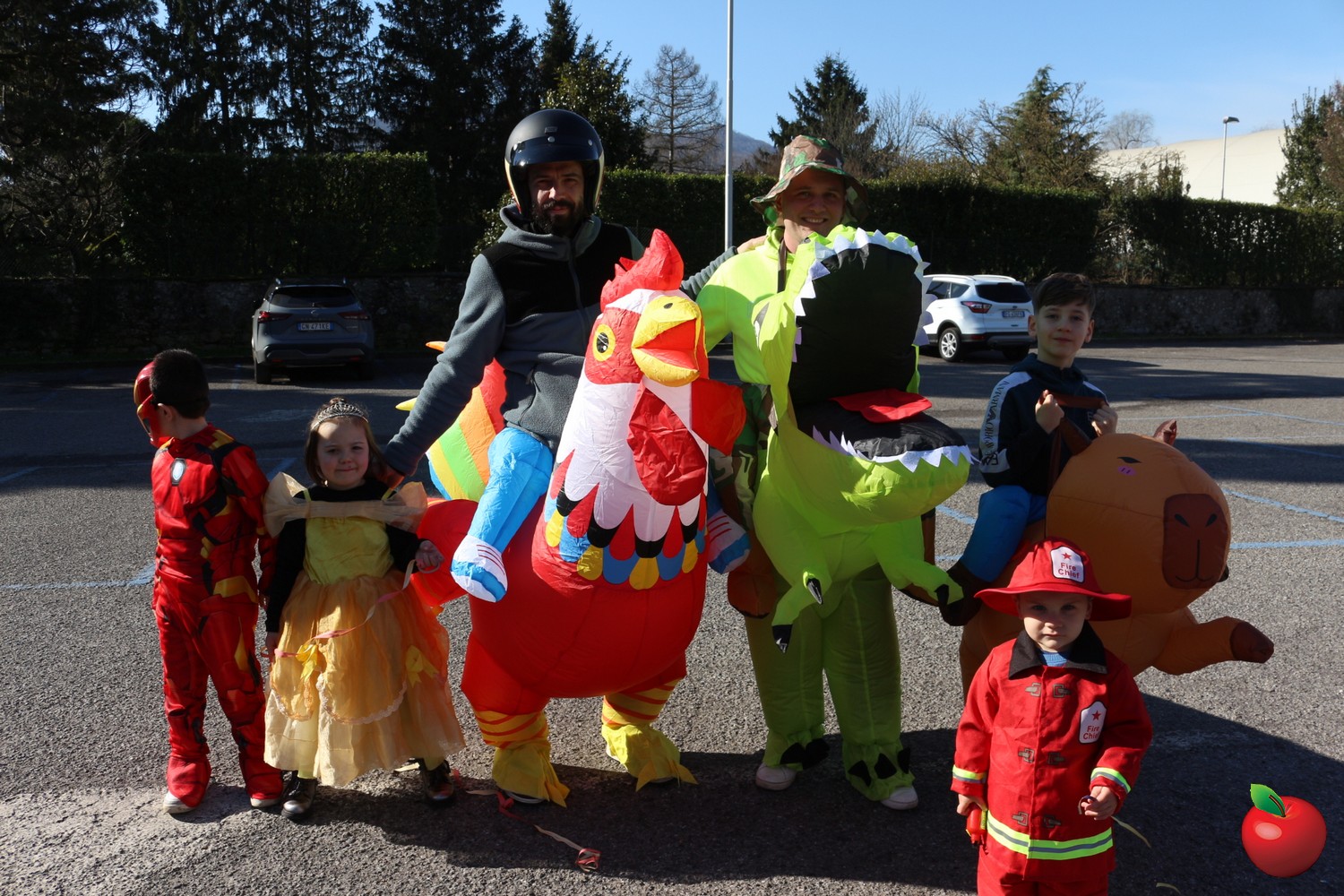 Image00004.jpg (461 KB)