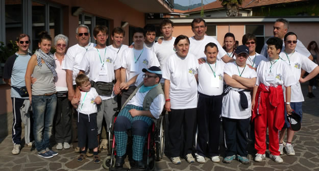 alveare_30esimo1.jpg (59 KB)