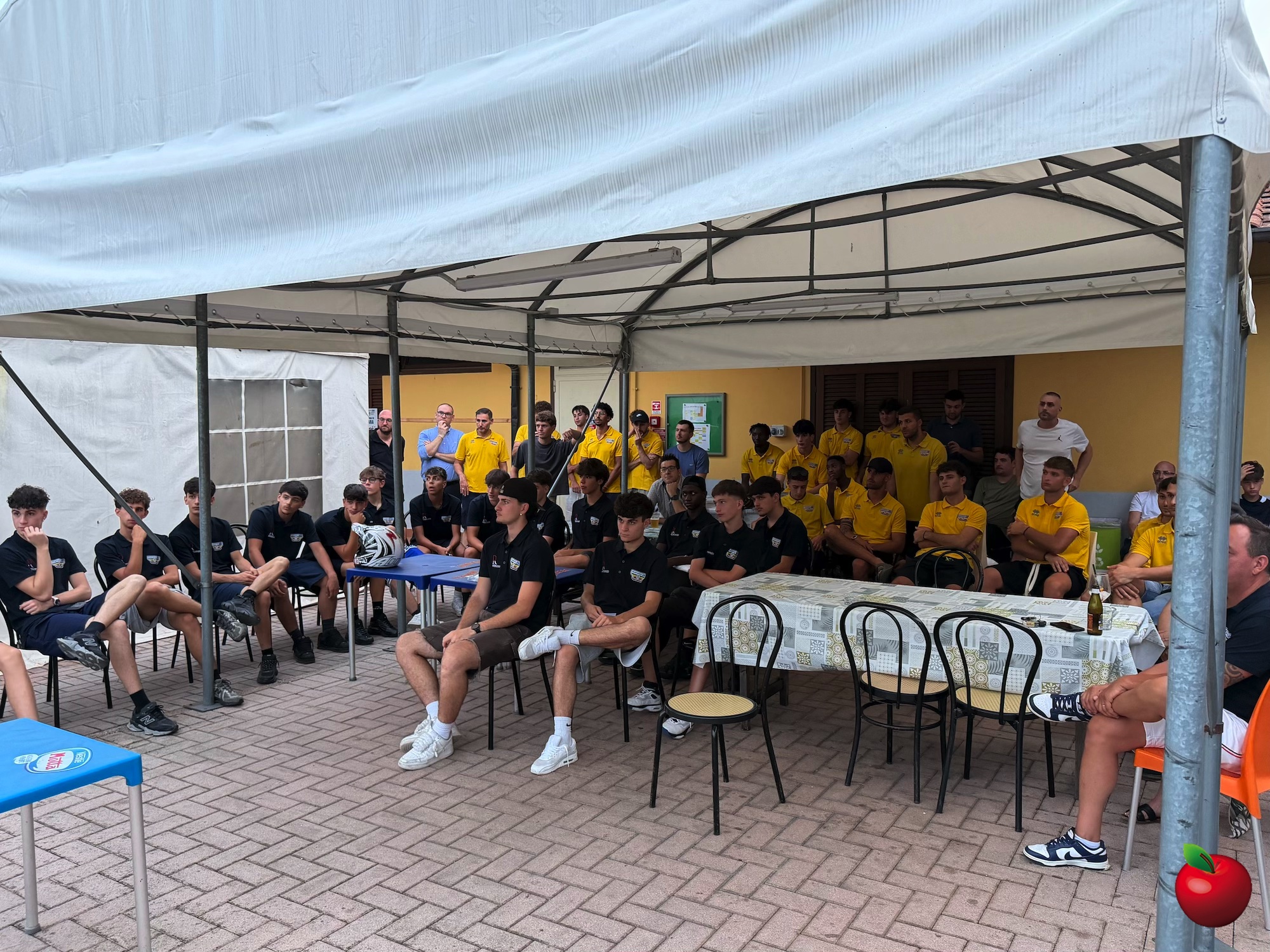 Brivio_presentazione_squadre2.jpg (1.07 MB)
