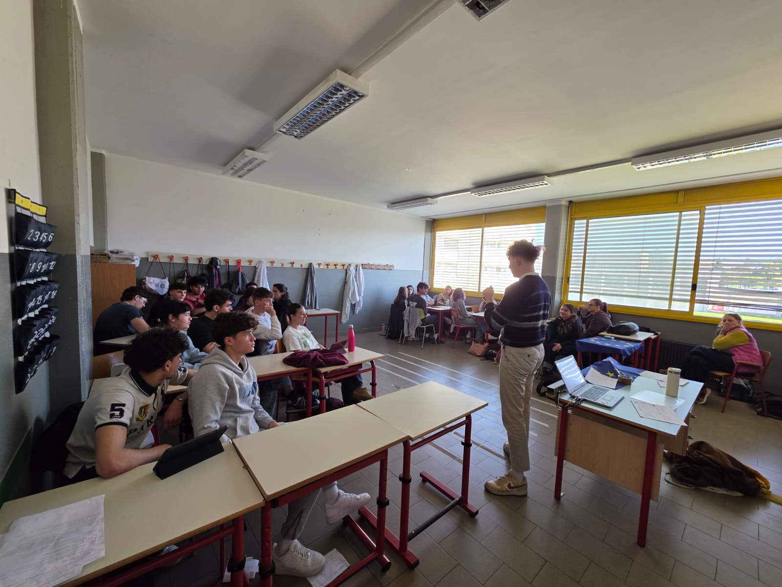 EuTalkScuole7.jpg (155 KB)