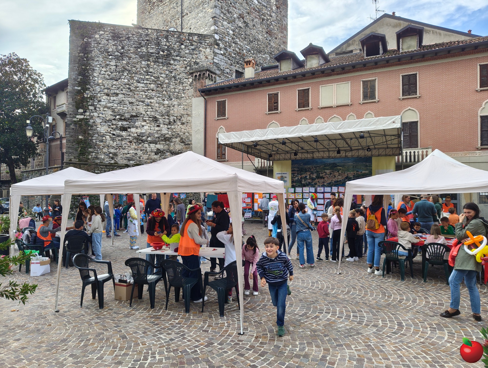 GiornataDellaMeraviglia_Brivio__26_.jpg (1.08 MB)