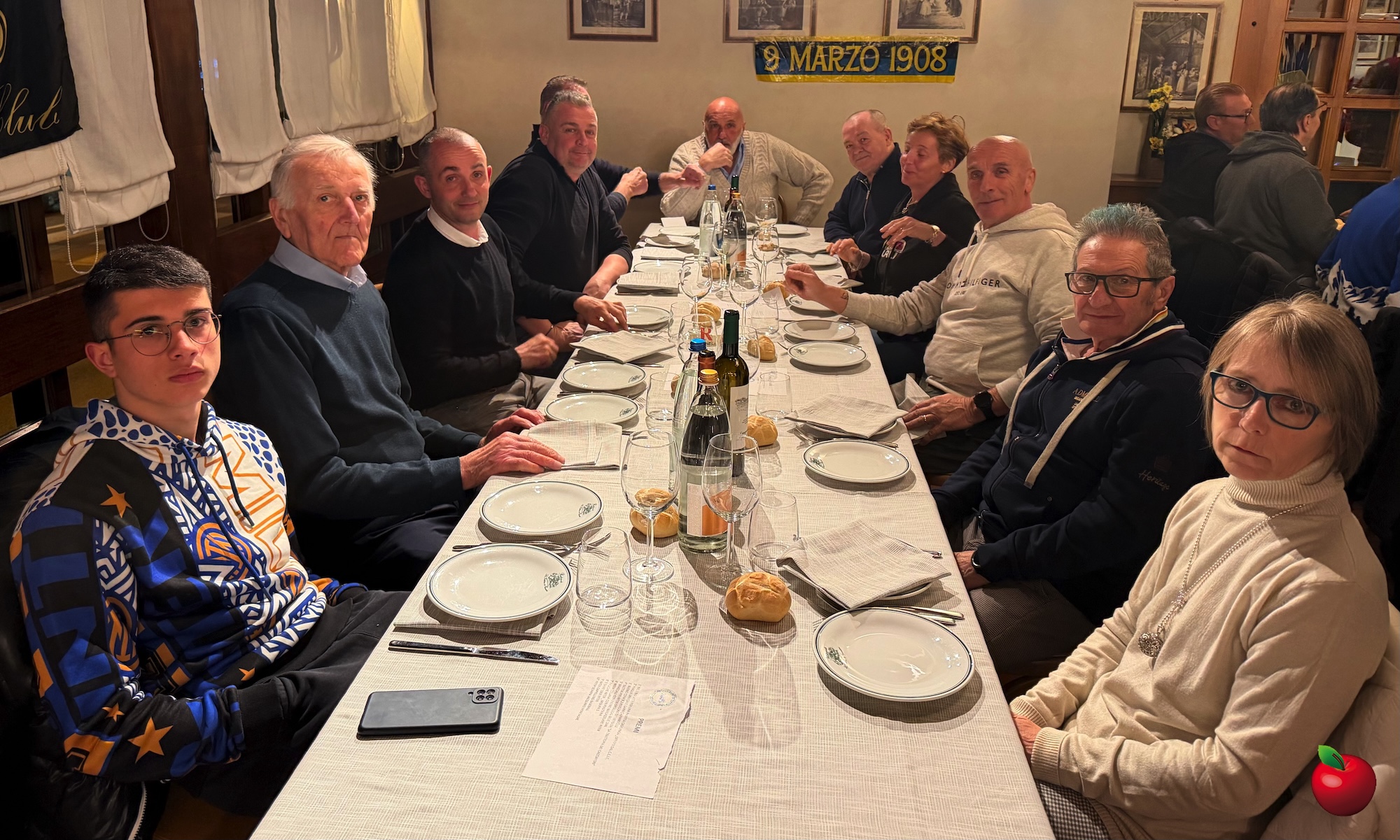 IMG_3499.jpg (918 KB)