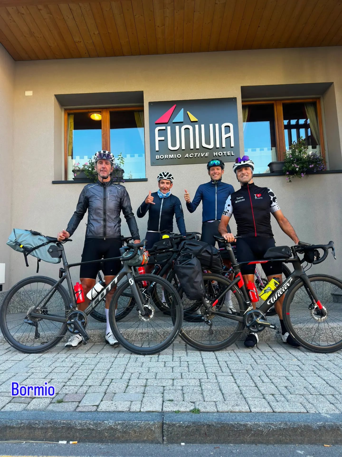 ItaliaInBici_StefanoLago__10_.jpeg (430 KB)