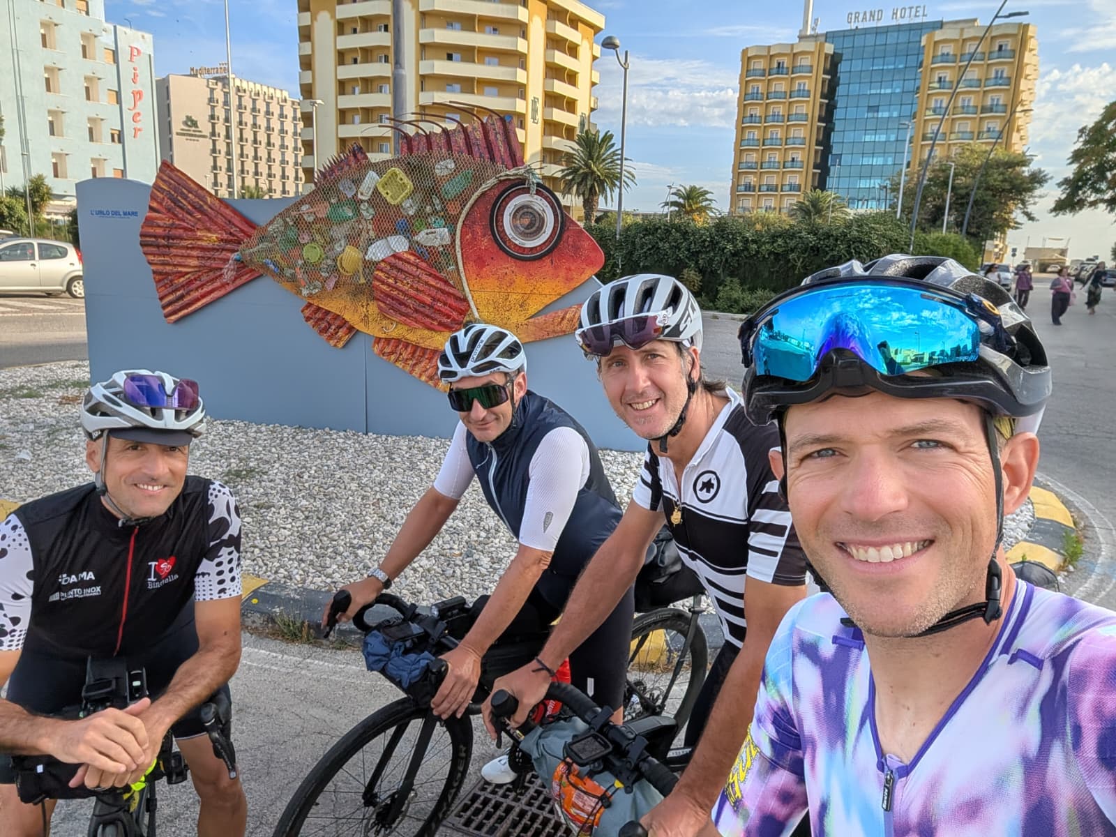 ItaliaInBici_StefanoLago__7_.jpeg (287 KB)
