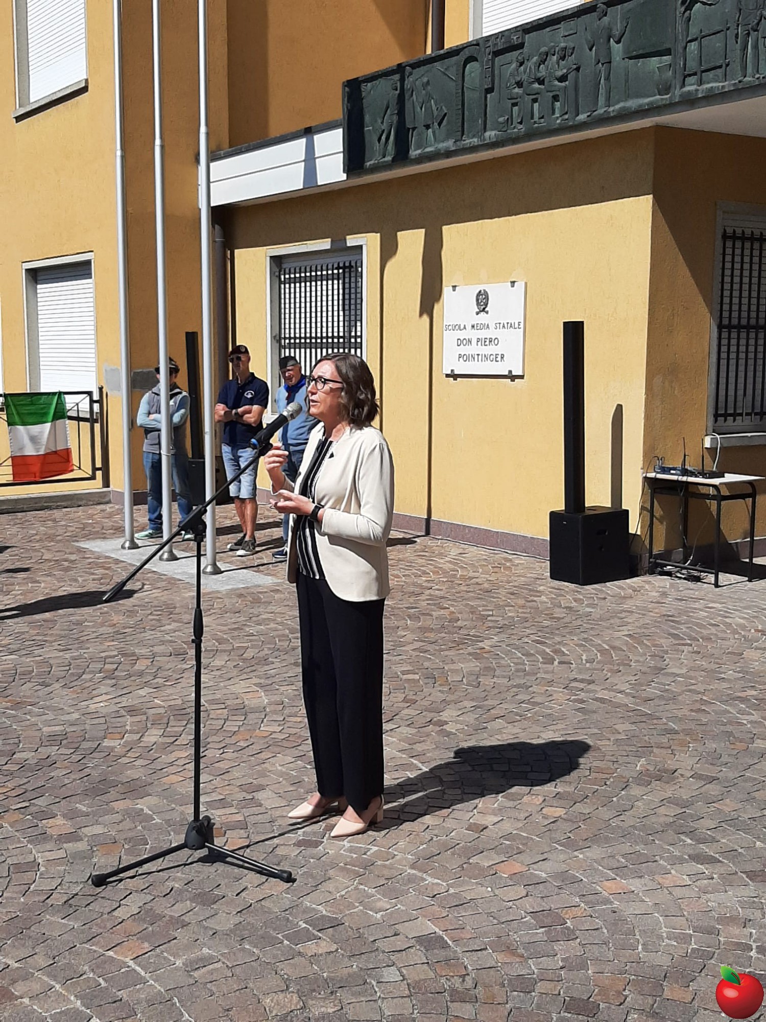 WhatsApp_Image_2026-04-25_at_16.35.03.jpg (711 KB)