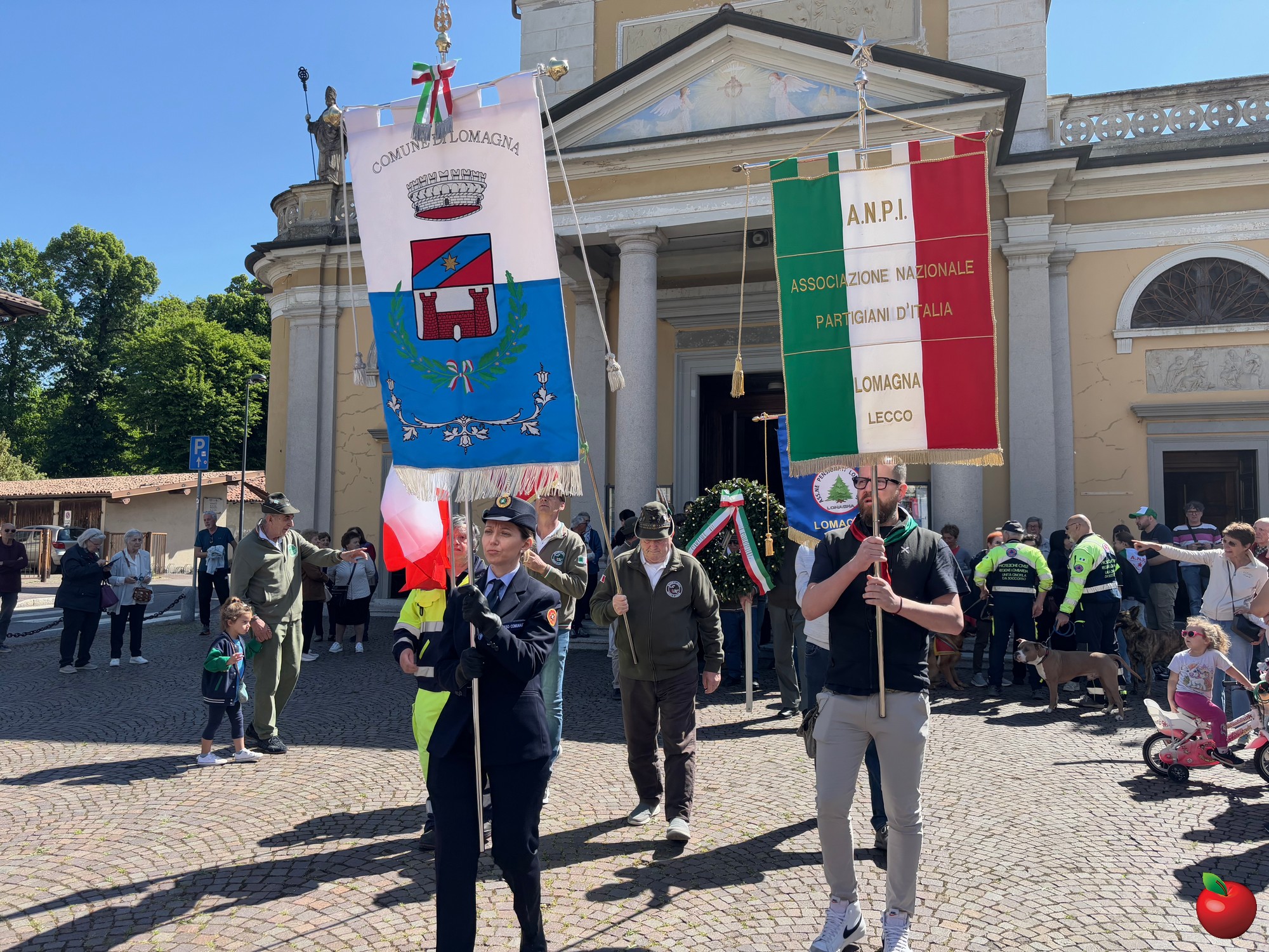 IMG_9273.jpg (933 KB)