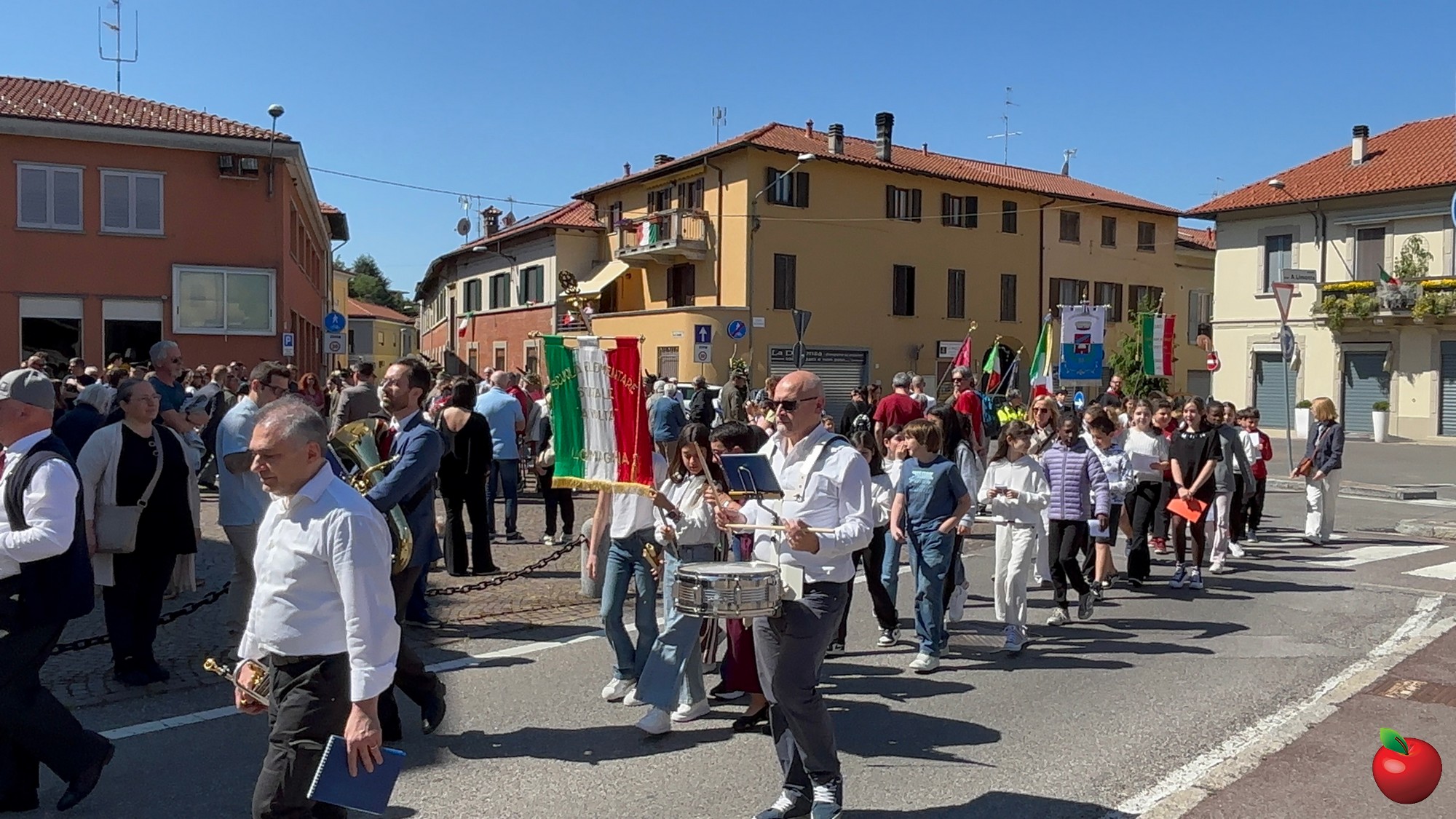 IMG_9276.jpg (548 KB)