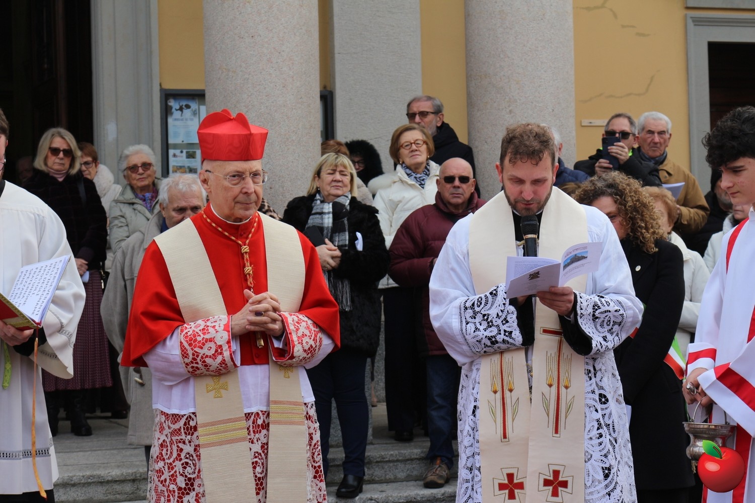 Image00004.jpg (445 KB)