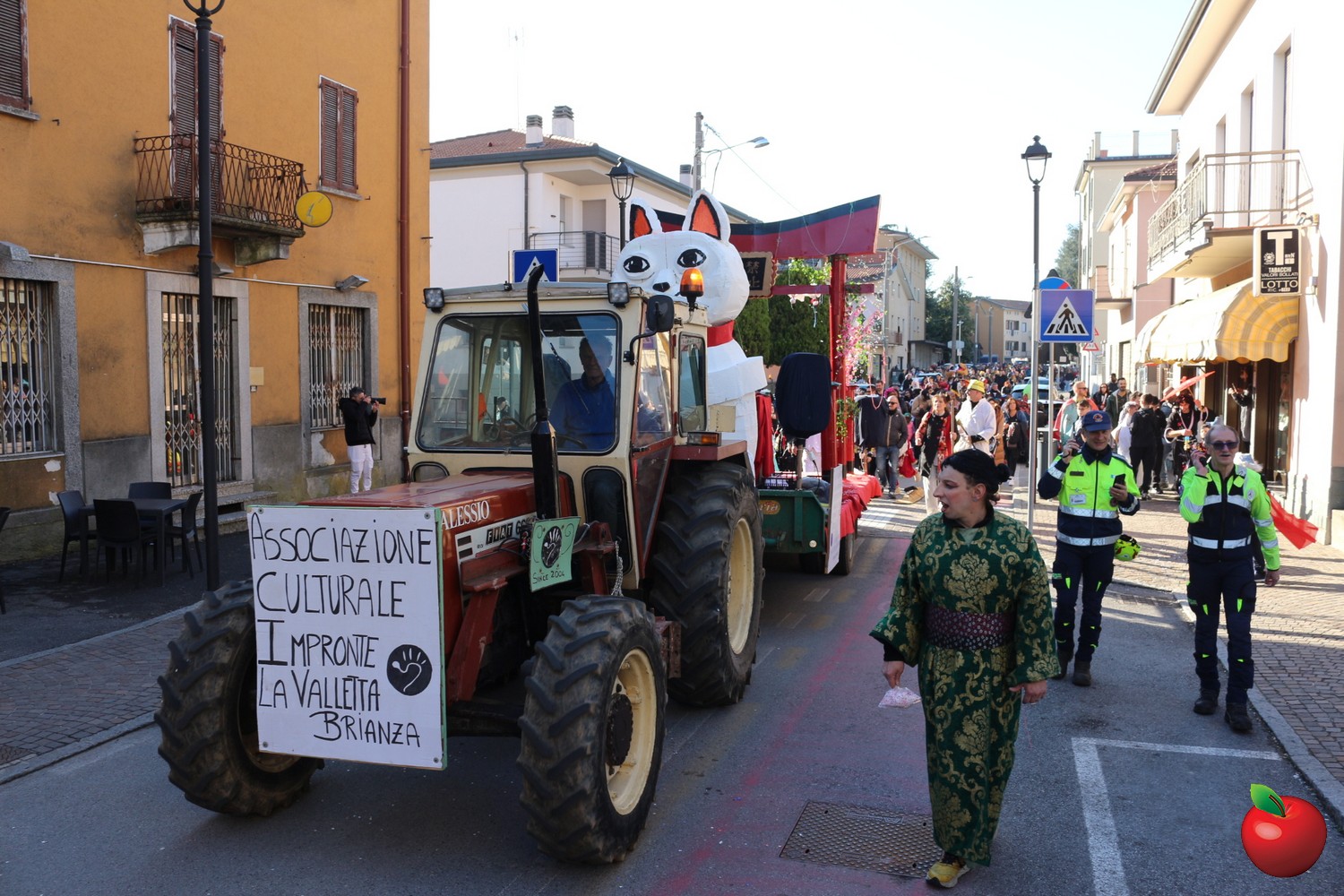 Image00002.jpg (413 KB)