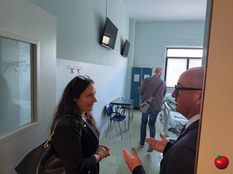 IMG_4643.jpg (65 KB)