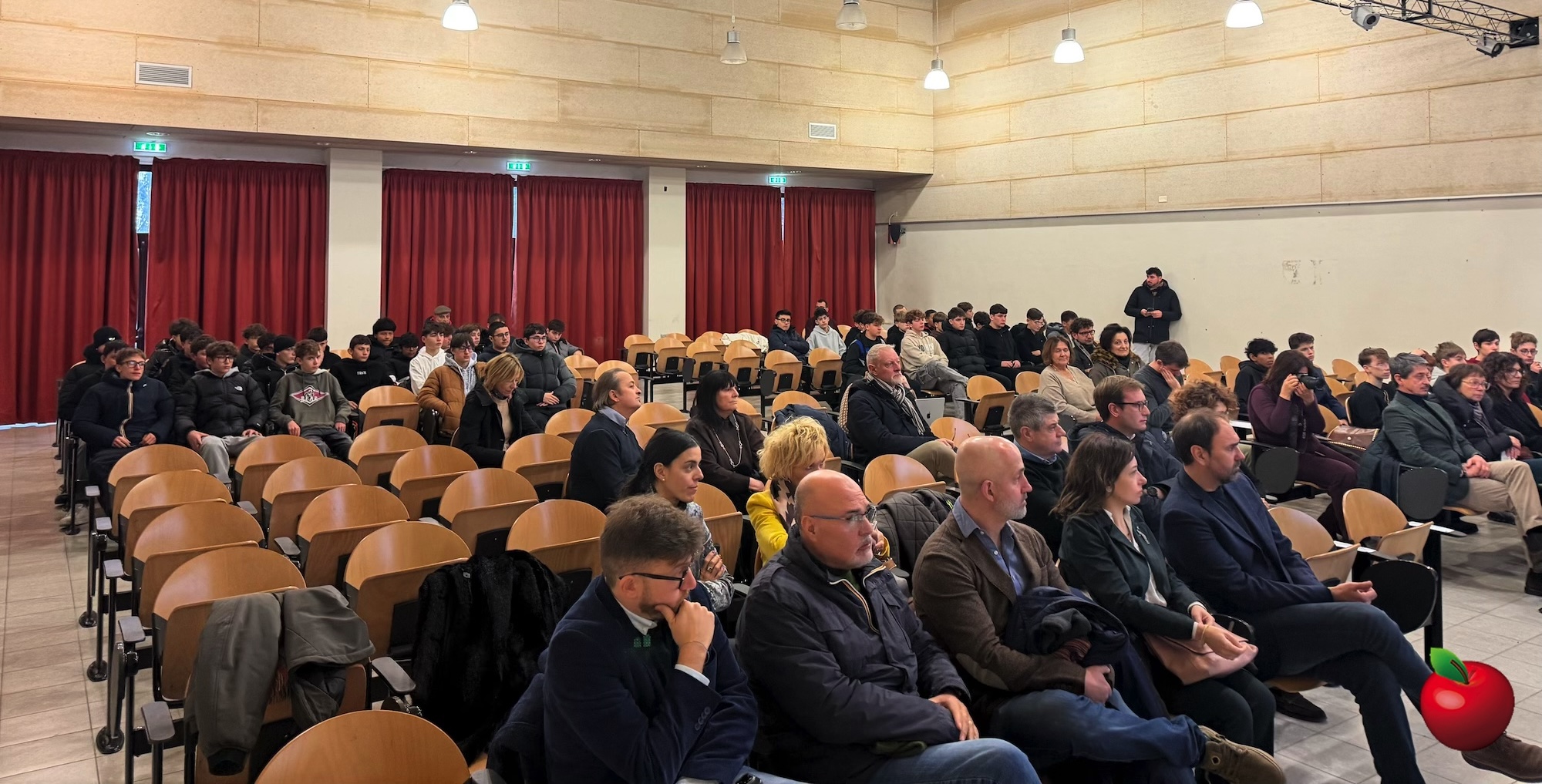 IMG_0630_3.jpg (678 KB)