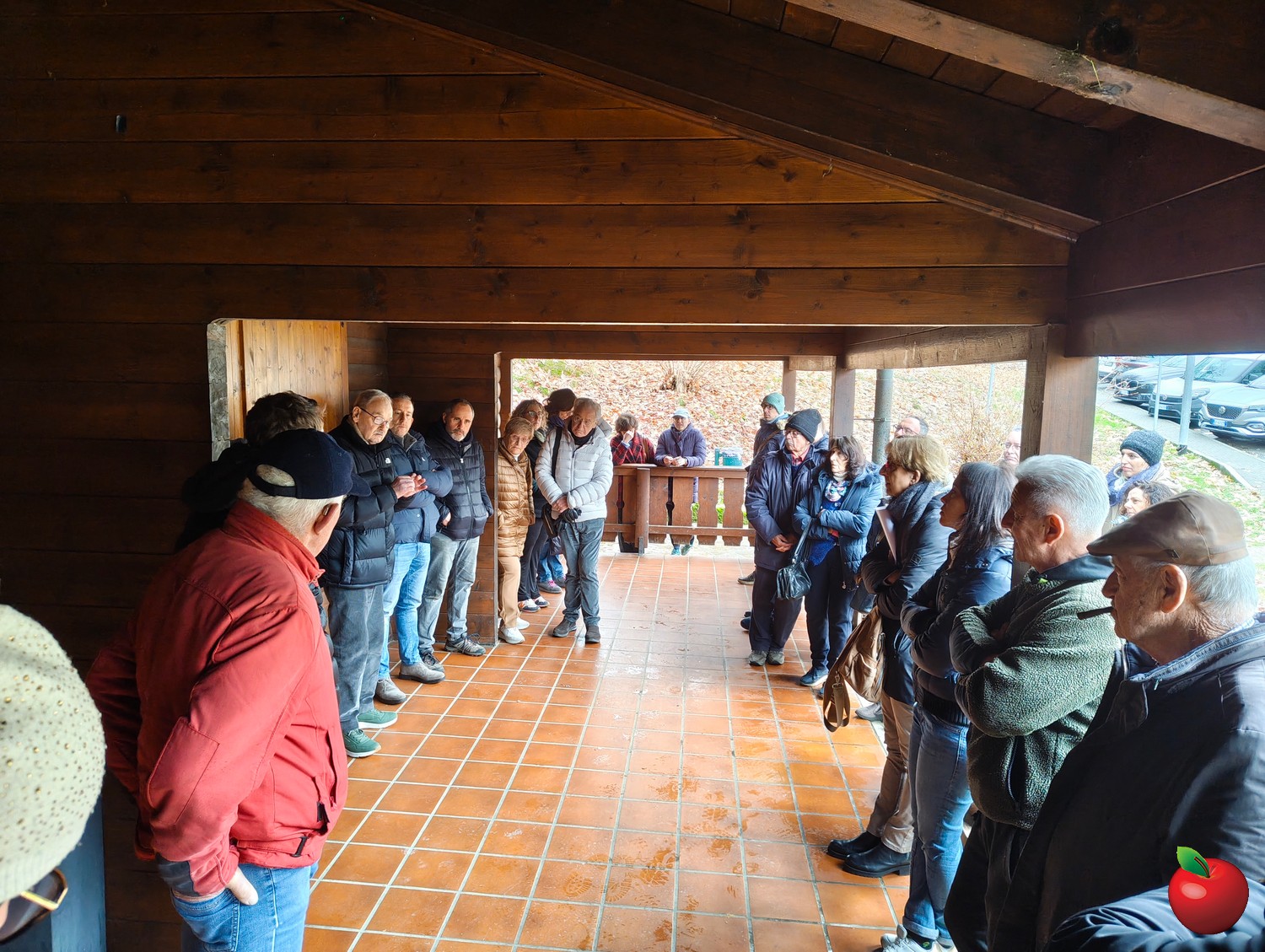 Image00001.jpg (469 KB)