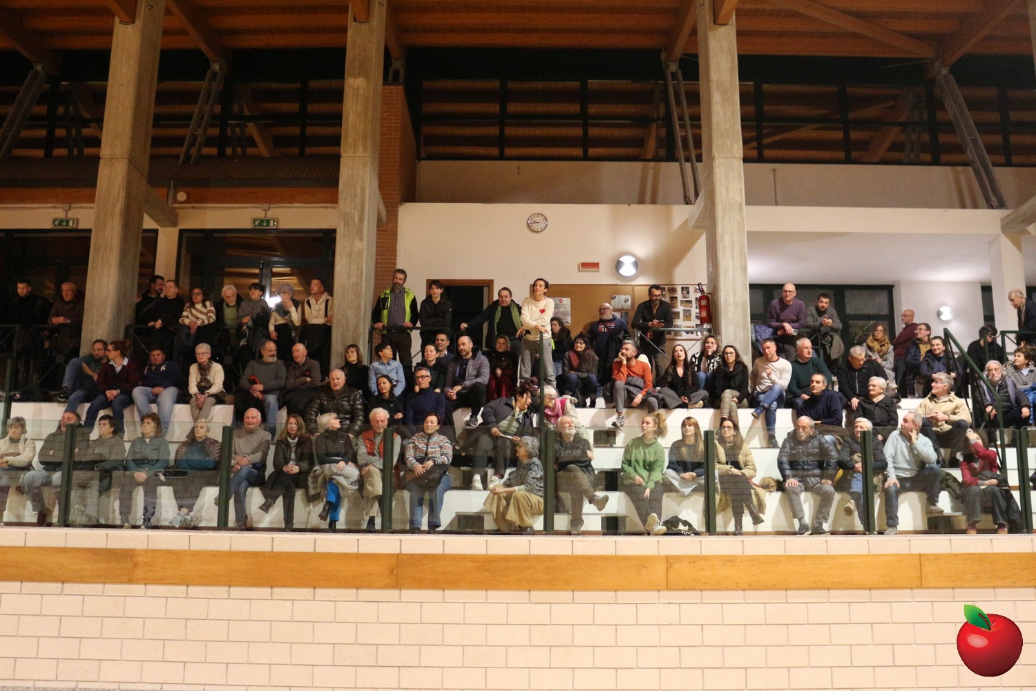 Image00036.jpg (365 KB)