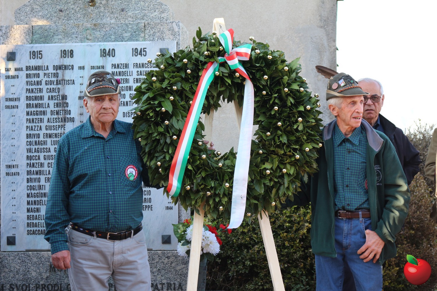 Image00009.jpg (458 KB)