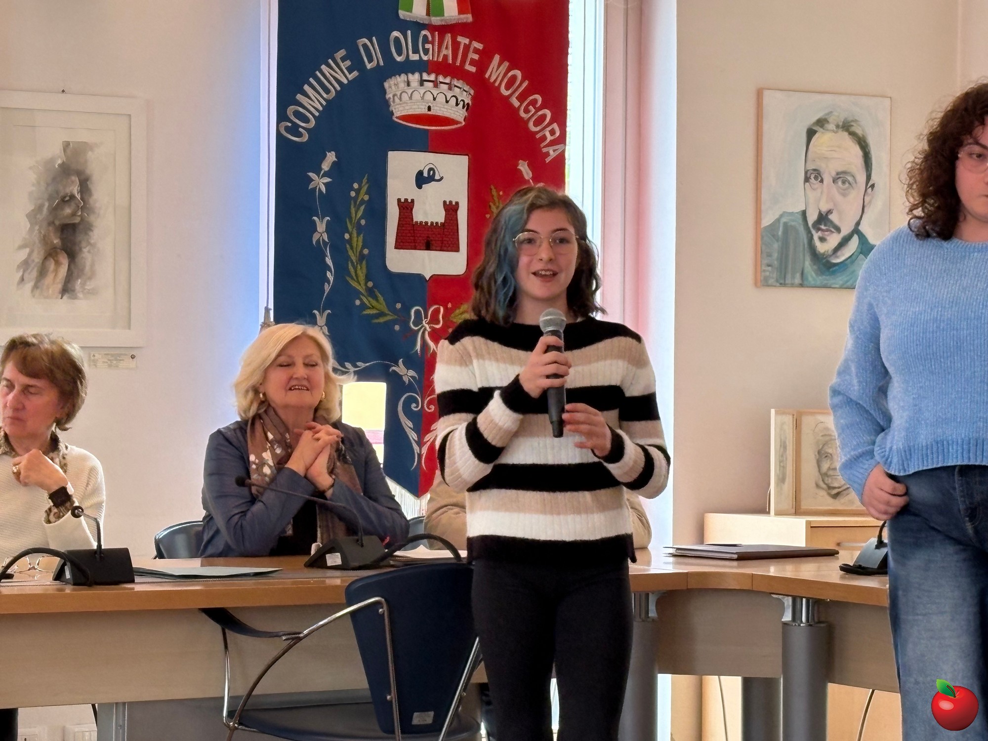 image00006.jpg (515 KB)