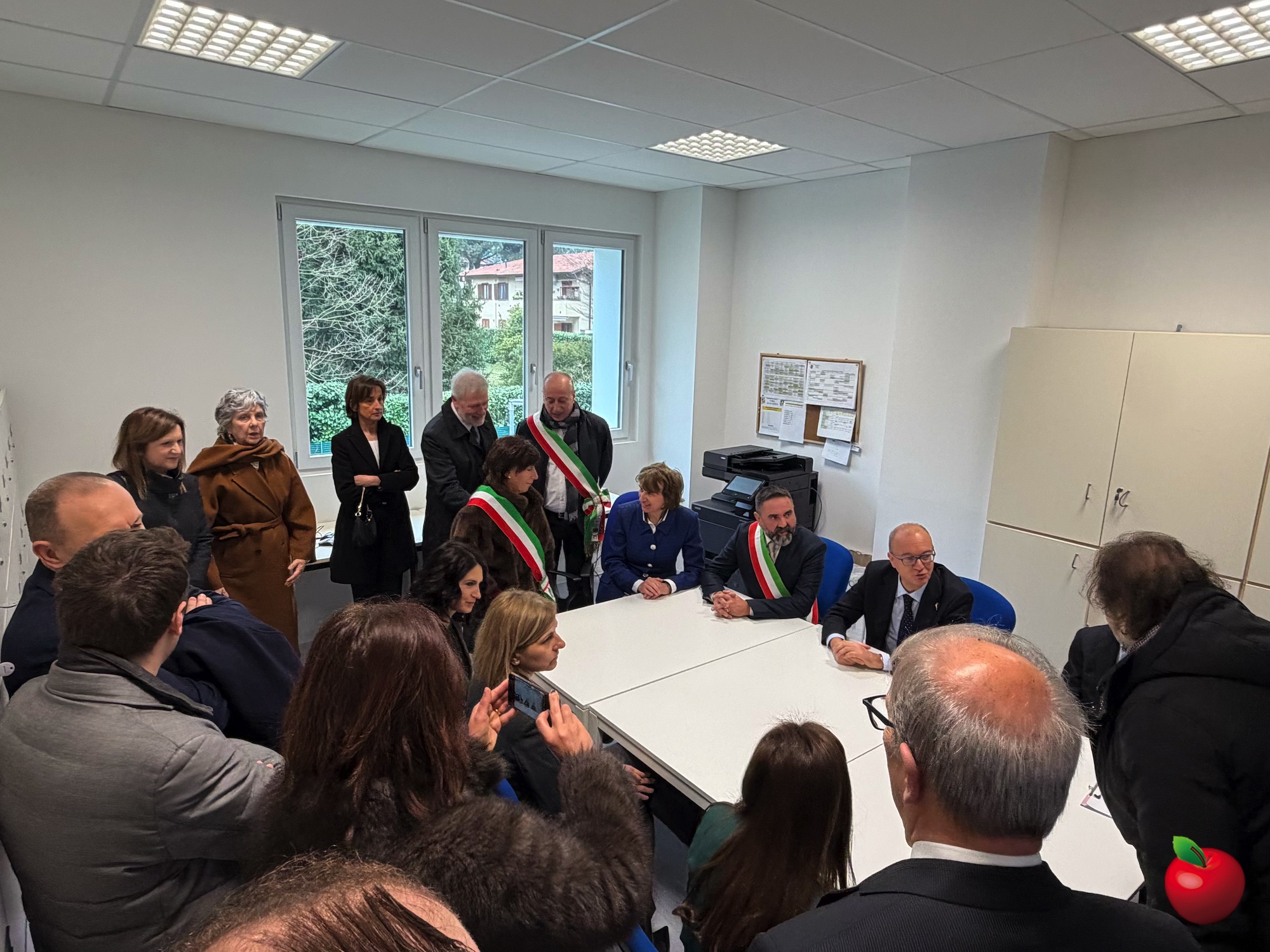 IMG_2647.jpg (806 KB)