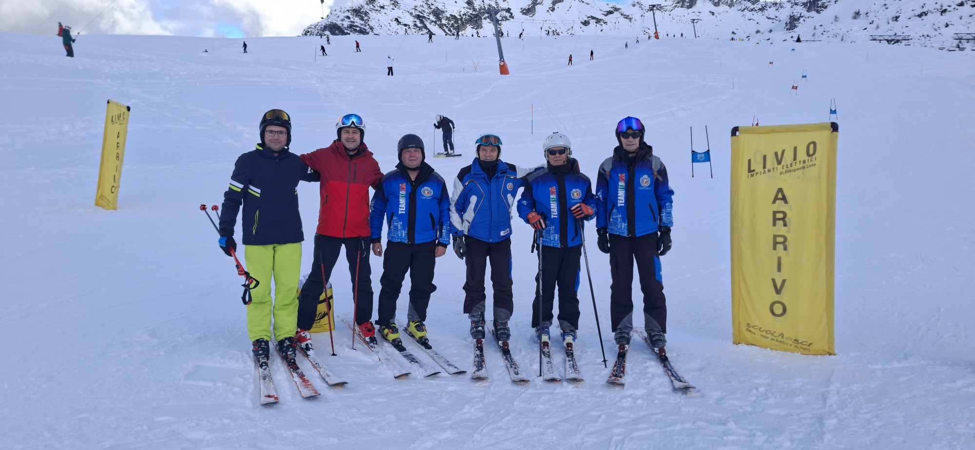 foto_organizzatori.jpg (306 KB)