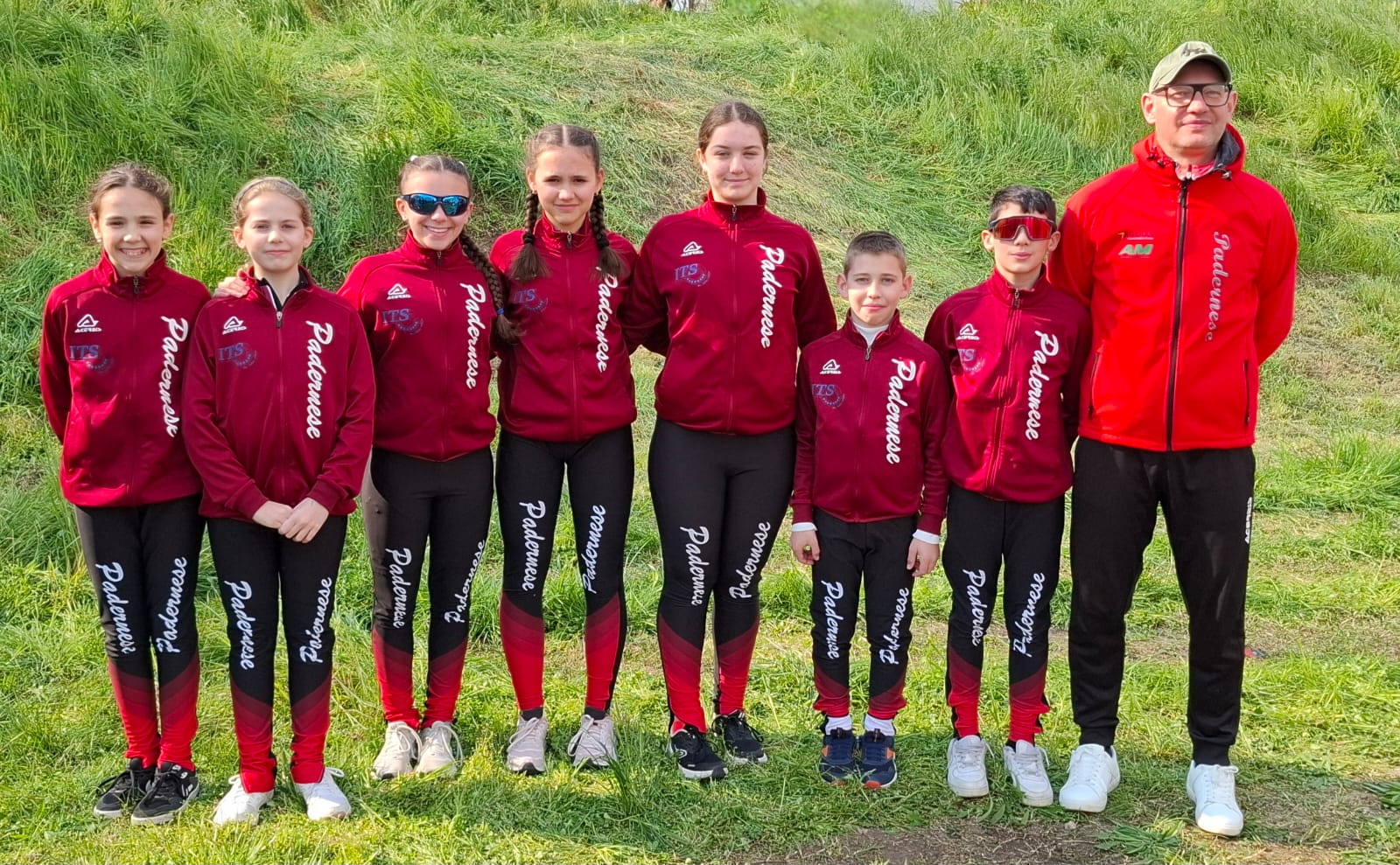 0b0ad2a7-d299-4281-ba8a-d1622c3a11b9.jpg (374 KB)