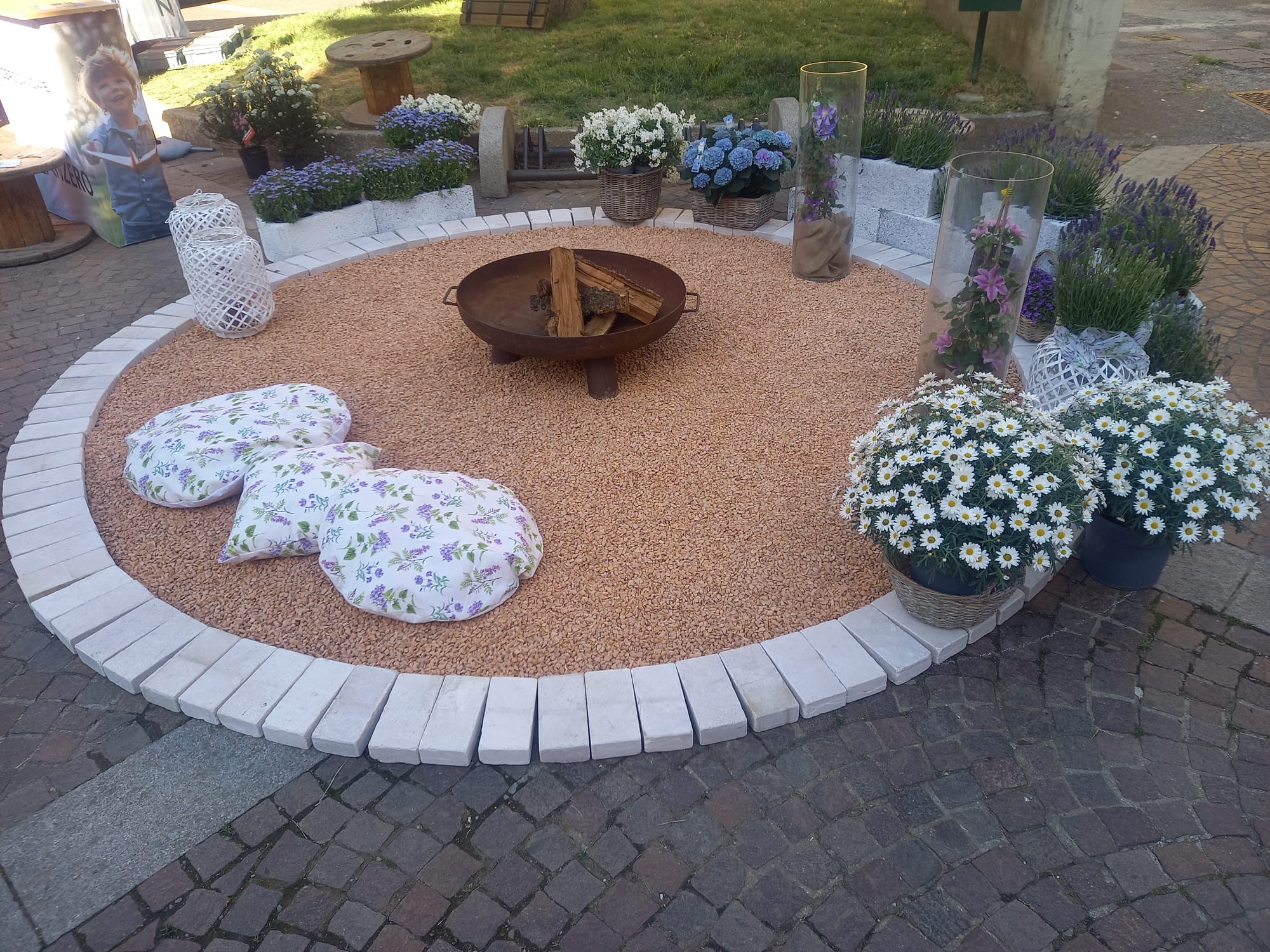 PadernoFiorFiore__46_.jpg (588 KB)