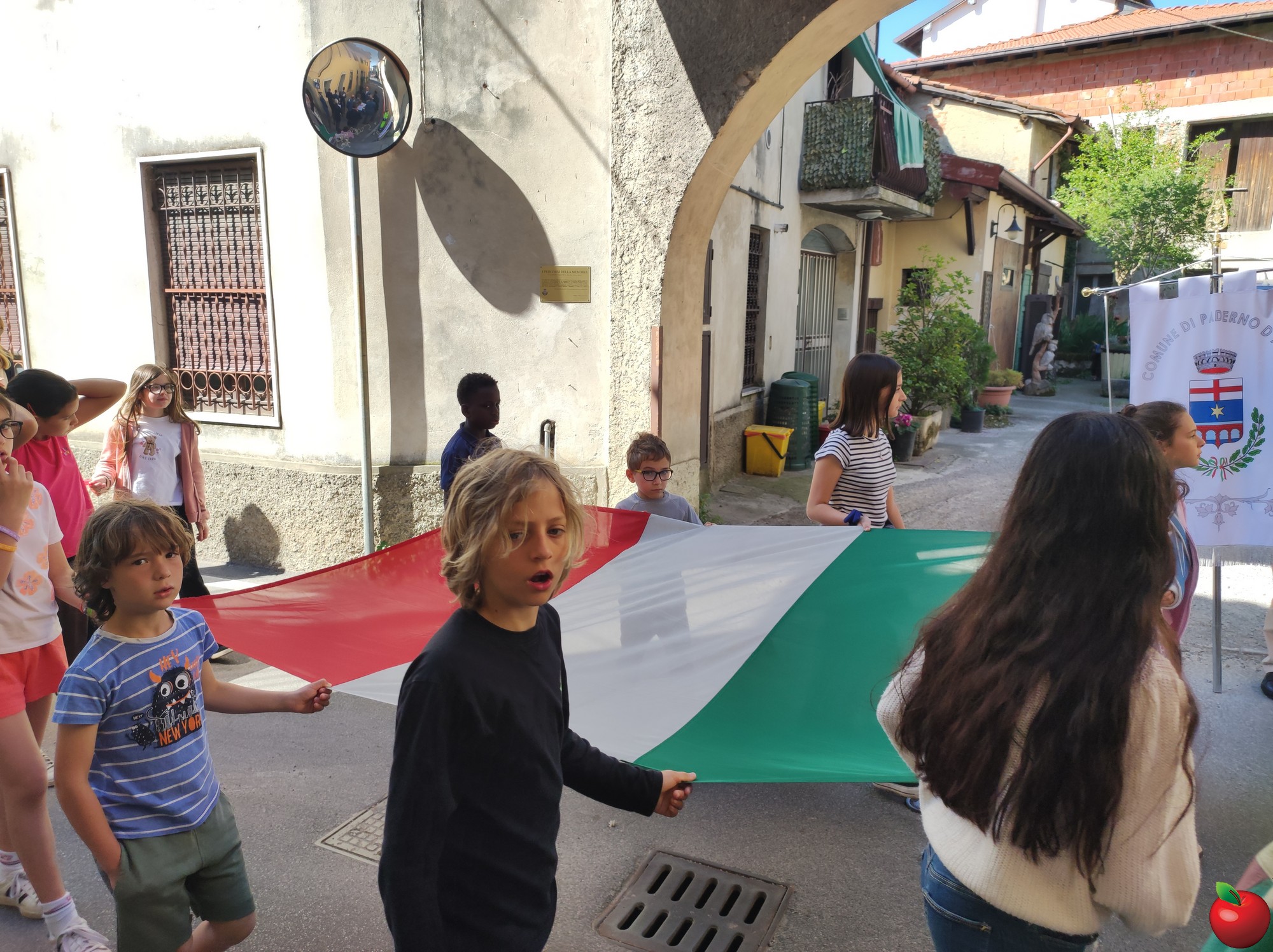 PadernoRobbiate25aprile__11_.jpg (679 KB)