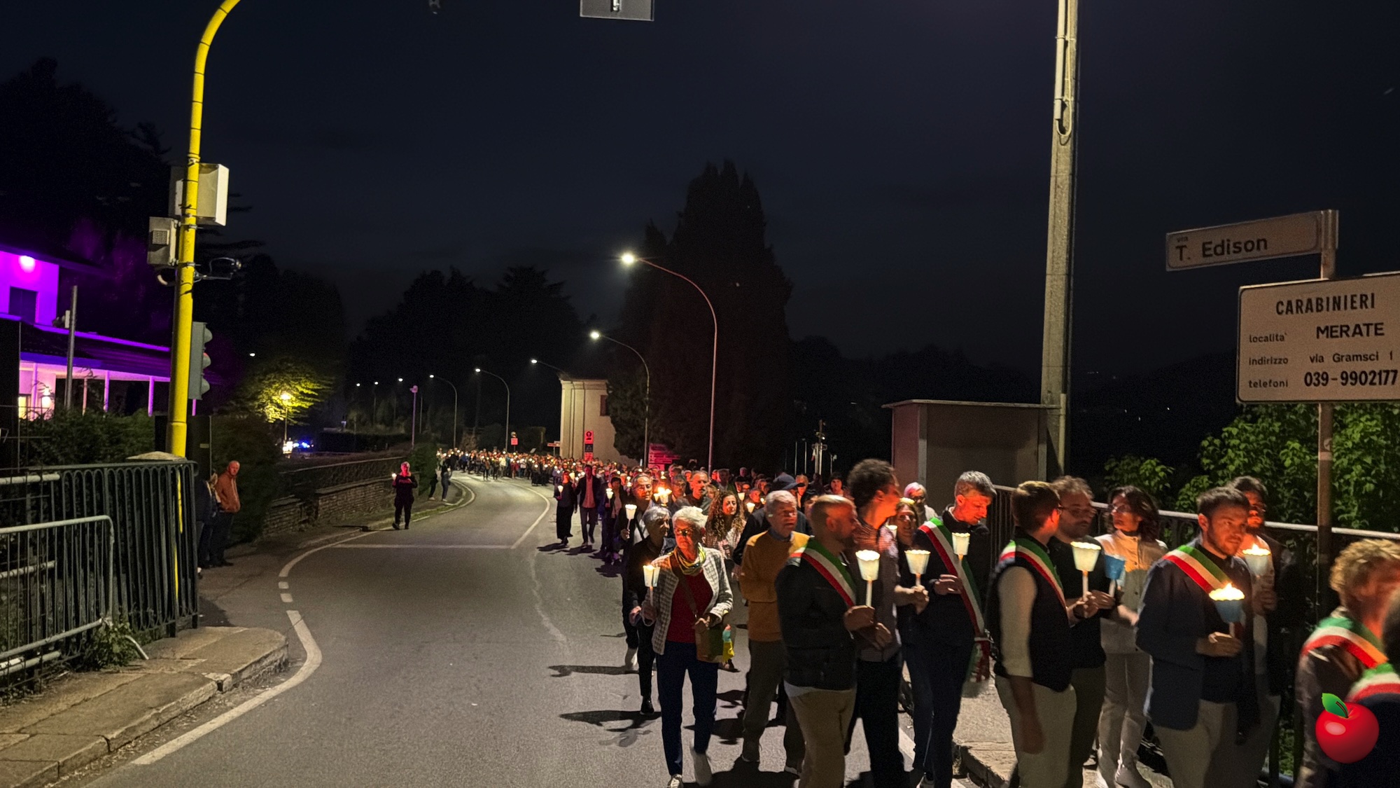 IMG_4480.jpg (603 KB)