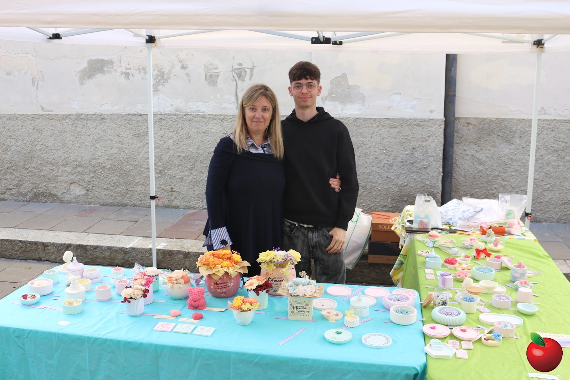 Smh_mercatini15.jpg (633 KB)