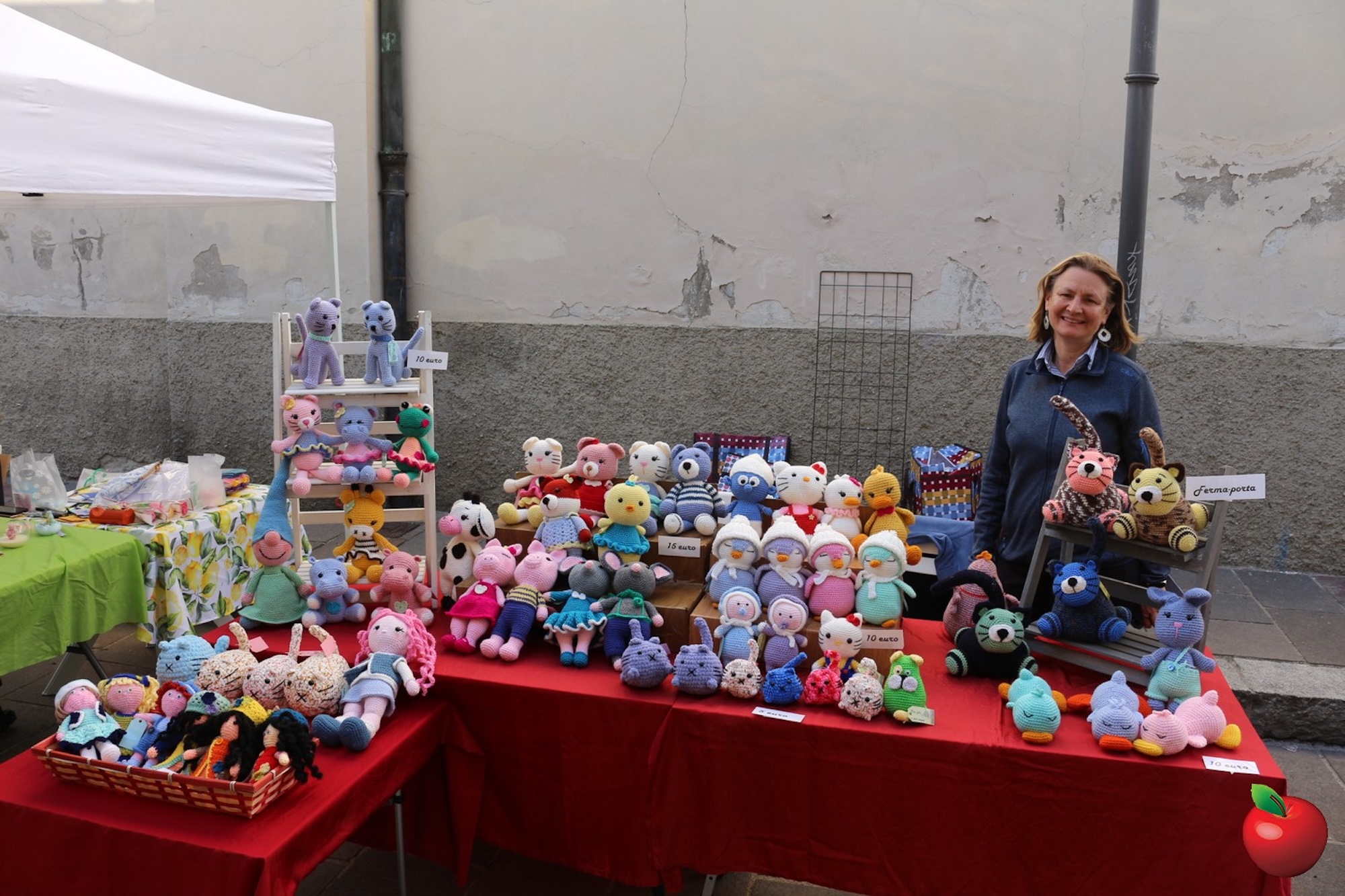 Smh_mercatini7.jpg (734 KB)