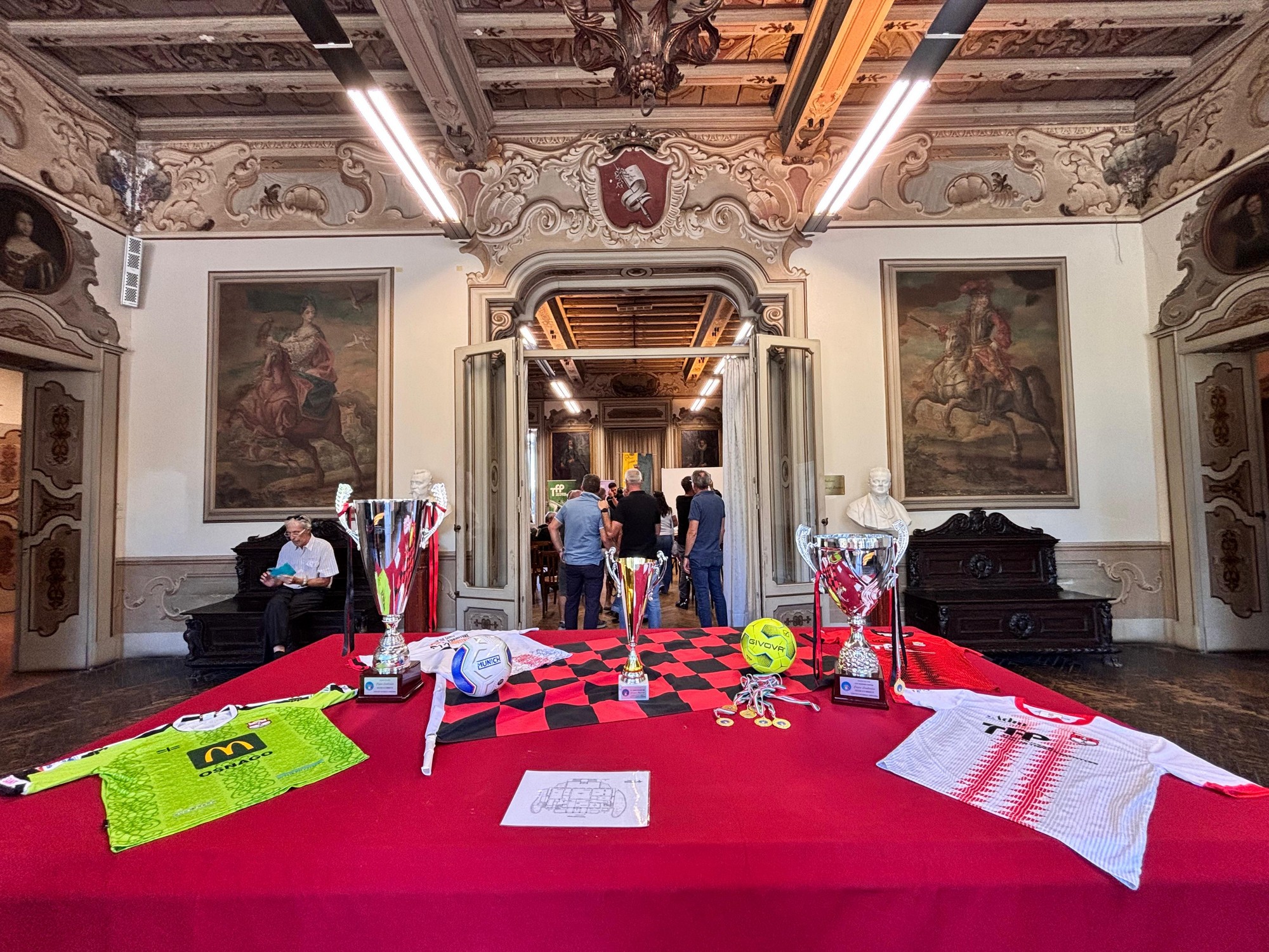 Presentazione_SaintsPagnano__11_.jpg (902 KB)