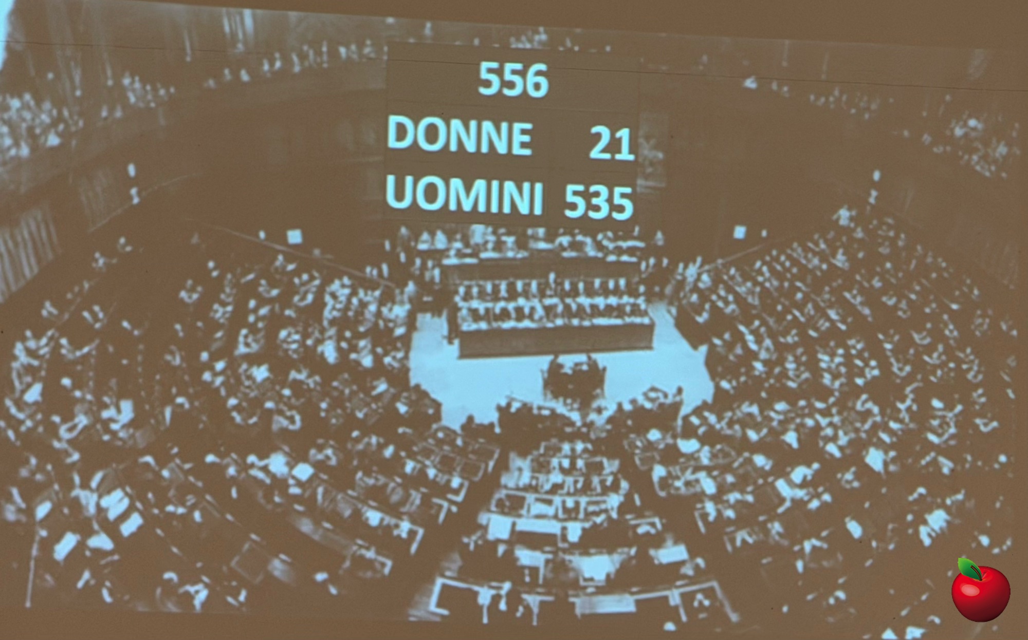 Verderio_consegna_costituzioni9.jpg (486 KB)