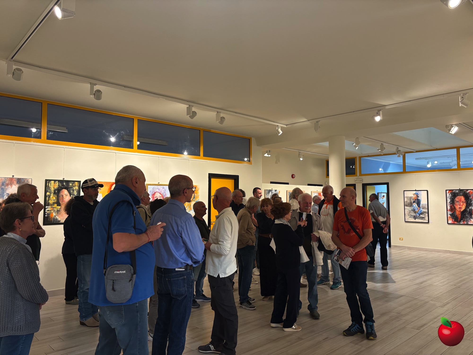 mostra_calco4.jpg (688 KB)