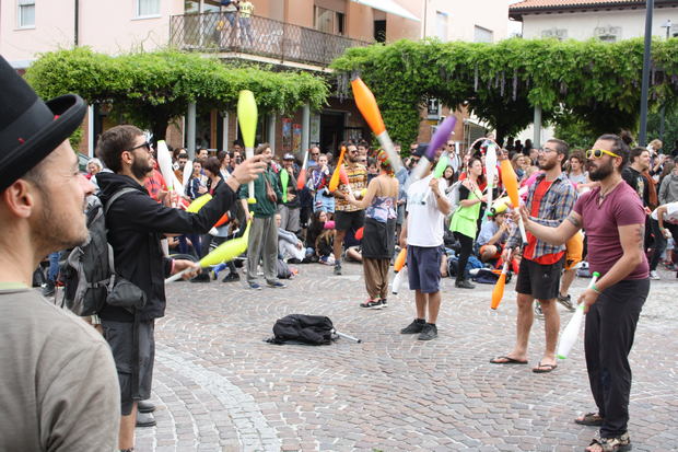imbersago parata giocolieri 101