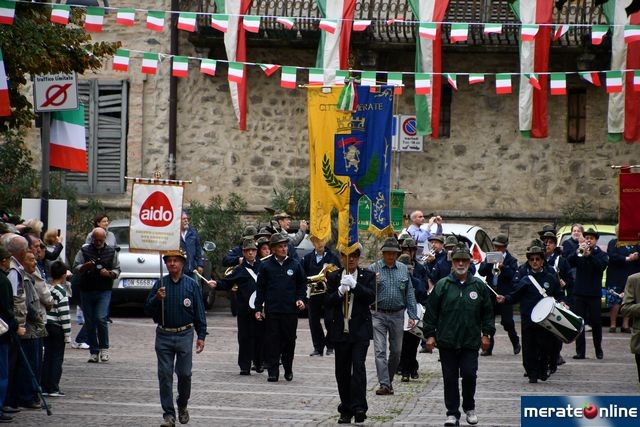 merate sfilata alpini 1