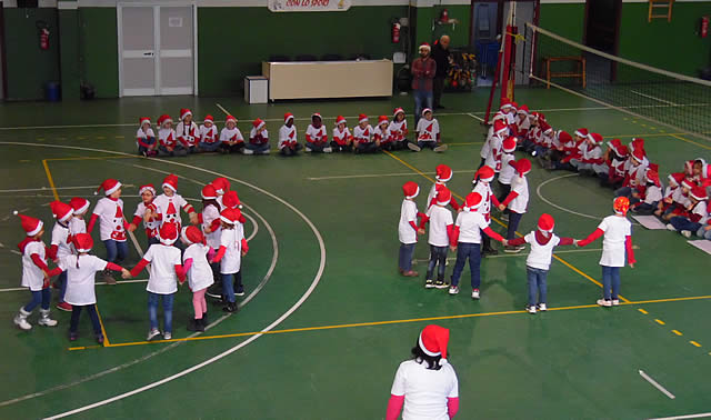 festa natale primaria pagnano 04