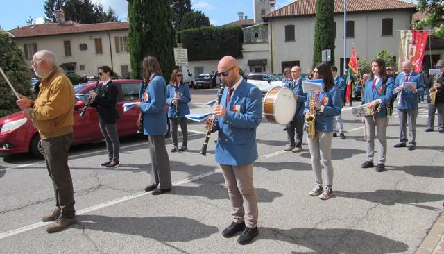 25 aprile cernusco 02